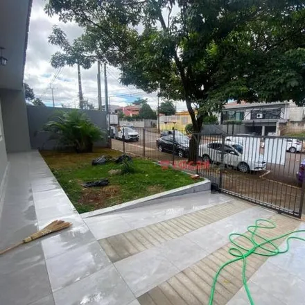 Rent this 3 bed house on Rua Augusto Severo in Brasilia, Londrina - PR