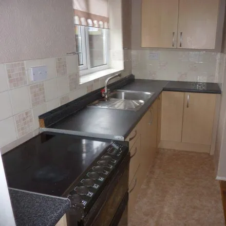 Image 3 - Skirlaw Road, Newton Aycliffe, DL5 5PN, United Kingdom - Townhouse for rent