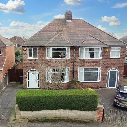 Buy this 3 bed duplex on 16 Clarence Road in Nottingham, NG9 5HY
