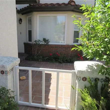Image 4 - 12081 Crystal Glen Way, Los Angeles, CA 91326, USA - House for rent