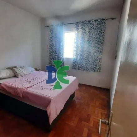 Buy this 2 bed house on Rua Nebraska in Jardim Flórida, Jacareí - SP