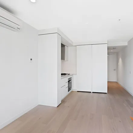 Rent this 1 bed apartment on Eq. Tower in A'Beckett Street, Melbourne VIC 3000