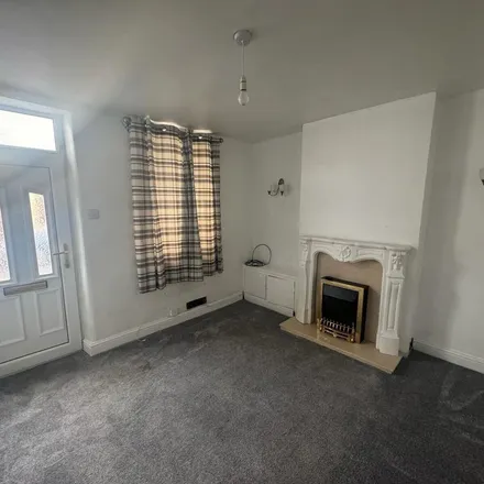 Image 7 - Parliament Street, Sutton-in-Ashfield, NG17 1DB, United Kingdom - Apartment for rent