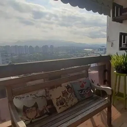 Buy this 3 bed apartment on Avenida Ayrton Senna 810 in Barra da Tijuca, Rio de Janeiro - RJ