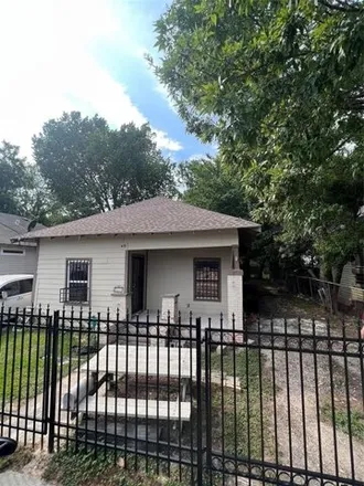 Rent this 2 bed house on 475 Marie Street in Houston, TX 77009