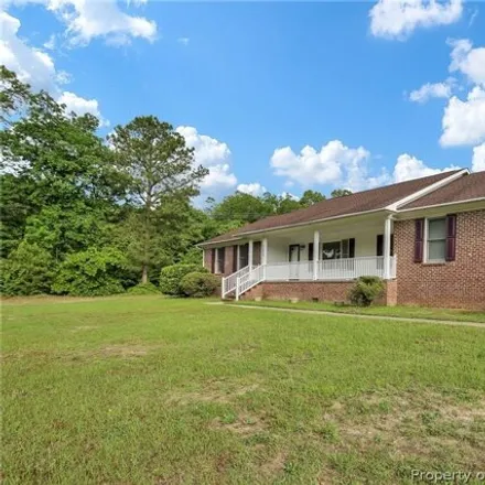 Image 2 - 2630 Larwood Drive, Fayetteville, NC 28306, USA - House for sale