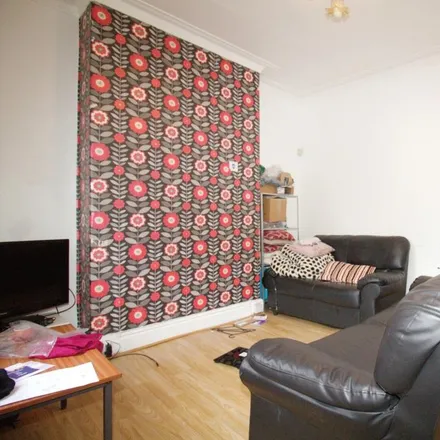 Rent this 4 bed townhouse on Harold Grove in Leeds, LS6 1PH