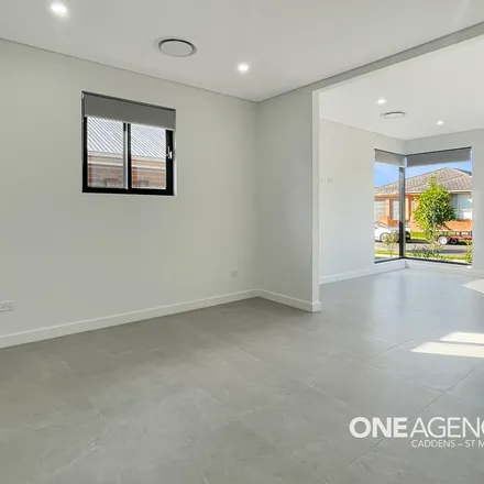 Image 3 - Watercress Street, Claremont Meadows NSW 2747, Australia - Apartment for rent