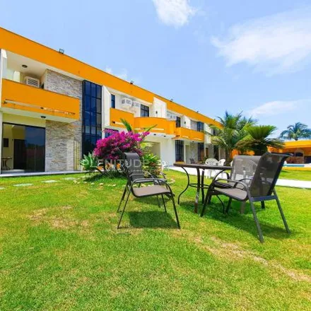 Buy this 2 bed house on Rua dos Arpões in Ogiva, Cabo Frio - RJ