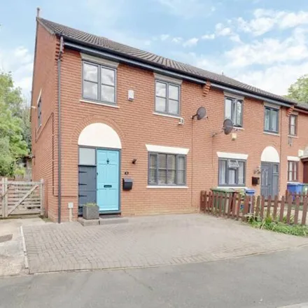 Buy this 3 bed house on Church Hollow in Purfleet-on-Thames, RM19 1QD