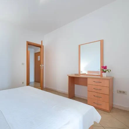 Image 7 - Hotel Croatia Cavtat, Trumbićev put, 20207 Cavtat, Croatia - Apartment for rent