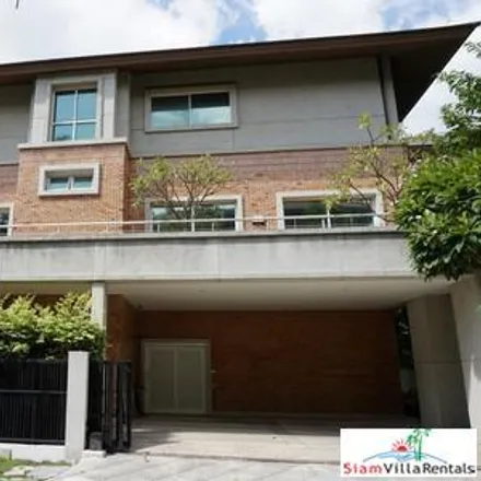 Rent this 5 bed house on Soi Ramkhamhaeng 24 Yaek 26 in Bang Kapi District, Bangkok 10241