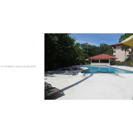 Image 3 - 55 Ocean Lane Drive, Key Biscayne, Miami-Dade County, FL 33149, USA - Condo for sale