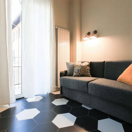 Image 6 - Viale Giovanni da Cermenate, 37, 20141 Milan MI, Italy - Apartment for rent