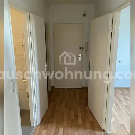 Rent this 3 bed apartment on Konrad-Adenauer-Allee in 28329 Bremen, Germany