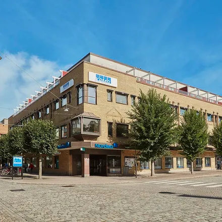 Rent this 4 bed apartment on Södra torget in Storgatan, 571 31 Nässjö