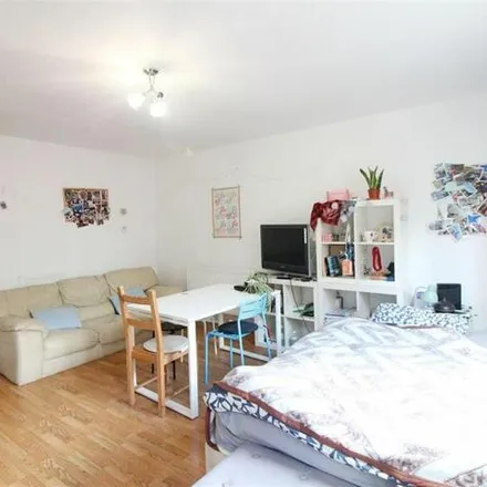 Image 2 - 1-18 Stanhope Street, London, NW1 3HB, United Kingdom - Apartment for sale