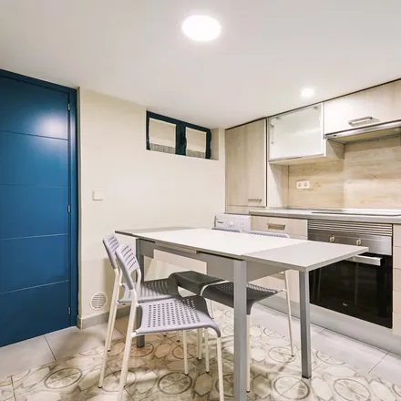 Rent this 2 bed apartment on Madrid in Calle de Calatrava, 21