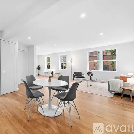 Rent this 2 bed apartment on Greenwich St Bank Street