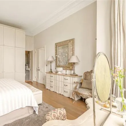 Image 6 - 54 Regent's Park Road, Primrose Hill, London, NW1 7SY, United Kingdom - Apartment for sale