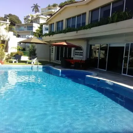 Buy this 6 bed house on Privada Sendero del Poseidón in Fraccionamiento Marina Brisas, 39300 Acapulco