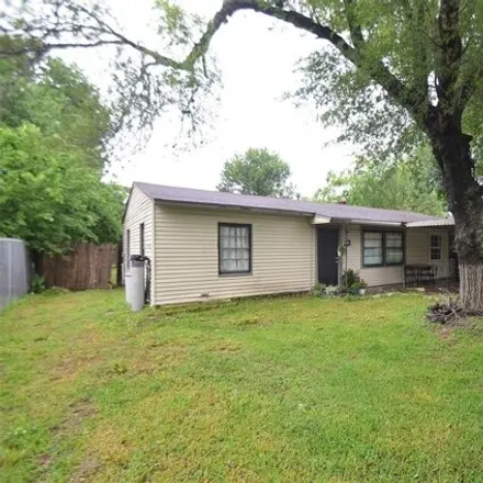 Buy this 3 bed house on 7764 Darnay Drive in Houston, TX 77033