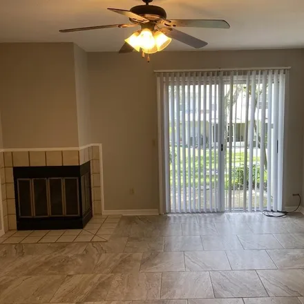 Image 4 - 11341 Regal Square Drive, Temple Terrace, FL 33617, USA - Townhouse for rent