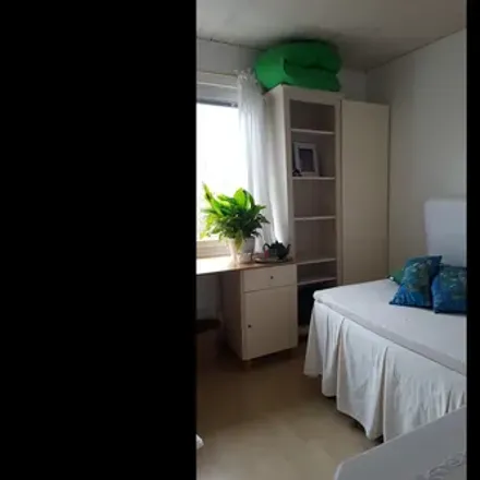 Rent this 1 bed room on Långrevsgatan in 133 43 Saltsjöbaden, Sweden