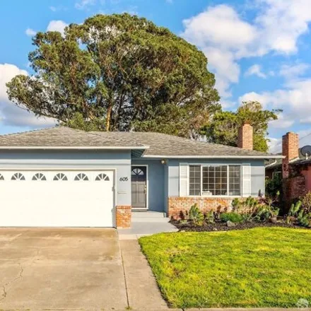 Buy this 3 bed house on 605 3rd Avenue in Half Moon Bay, CA 94019