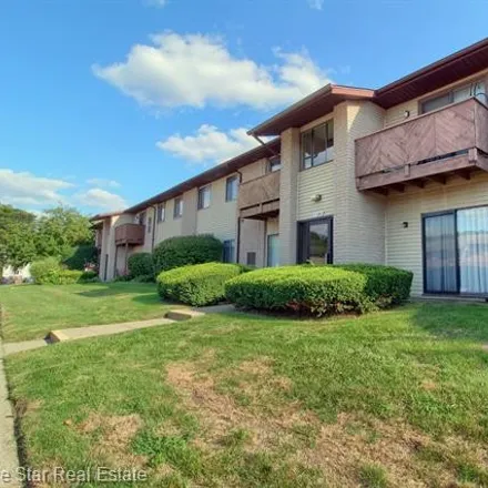 Image 3 - 7590 Manor Circle, Westland, MI 48185, USA - Condo for sale