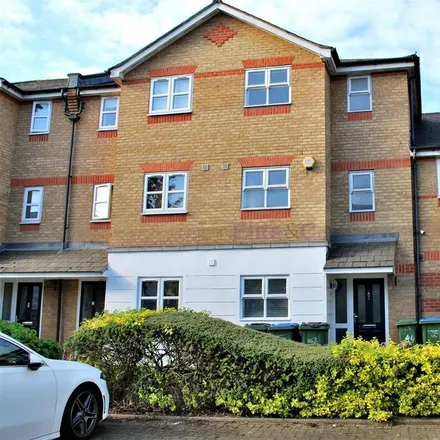 Rent this 4 bed townhouse on Basevi Court West in Basevi Way, London