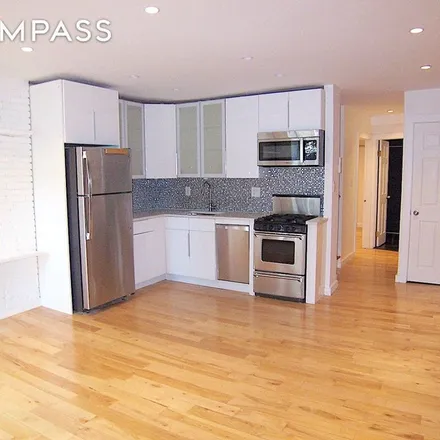 Rent this 2 bed townhouse on 2 South Oxford Street in New York, NY 11217