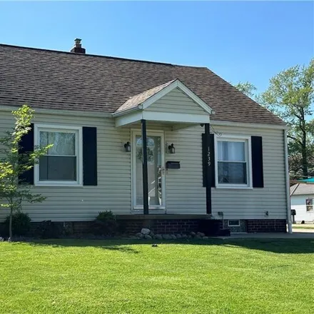 Buy this 3 bed house on 1265 Fairlane Avenue Southwest in Stark County, OH 44710