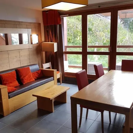 Rent this 2 bed apartment on 42152 L'Horme