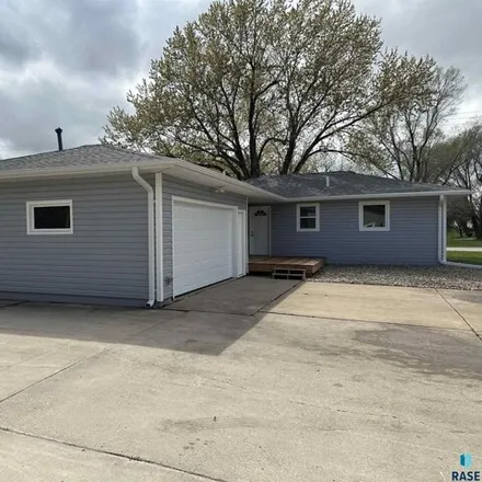 Image 3 - 3389 West Mulberry Street, Sioux Falls, SD 57107, USA - House for sale