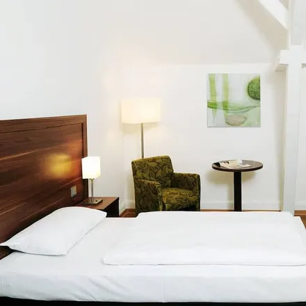 Rent this 1 bed apartment on 76437 Rastatt