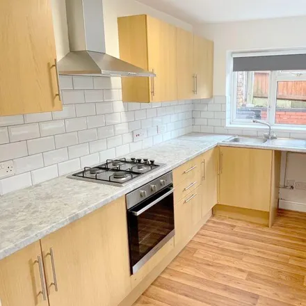 Rent this 3 bed townhouse on 205 Bobbers Mill Road in Nottingham, NG7 5JP