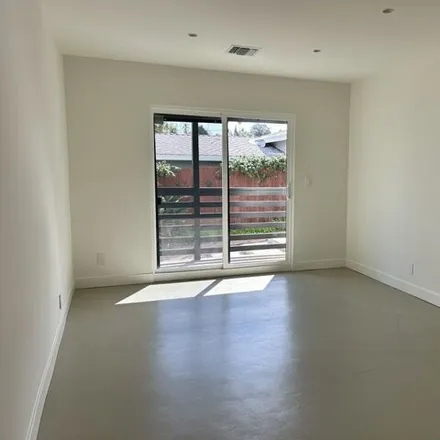 Image 6 - 3443 Chadwick Drive, Los Angeles, CA 90032, USA - House for rent