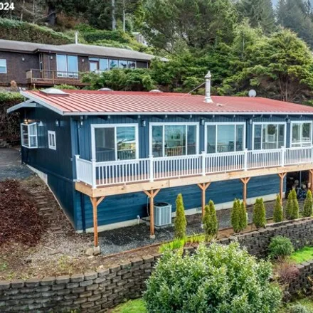 Buy this 3 bed house on 4 Reeves Circle in Yachats, Lincoln County