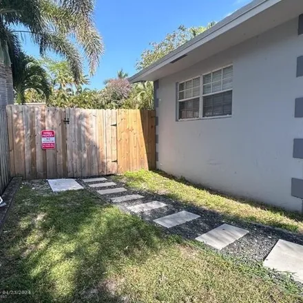 Image 6 - 1705 Northeast 15th Avenue, Fort Lauderdale, FL 33305, USA - House for sale
