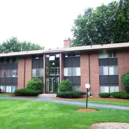 Image 3 - 6;8 Longwood Drive, Shawsheen Village, Andover, MA 01845, USA - Apartment for rent