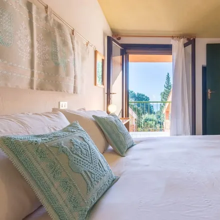 Rent this 4 bed house on 09049 Crabonaxa/Villasimius Sud Sardegna