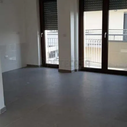 Image 5 - Via Rufoli, 57184 Salerno SA, Italy - Apartment for rent