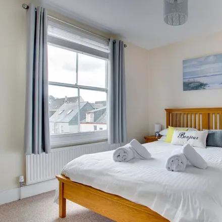 Rent this 2 bed apartment on Dartmouth in TQ6 9AF, United Kingdom