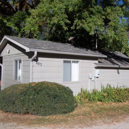 Buy this 2 bed house on 310 North Adams Street in Lake View, Sac County