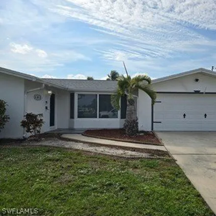 Rent this 3 bed house on 4443 North Pacific Circle in Lochmoor Waterway Estates, Lee County