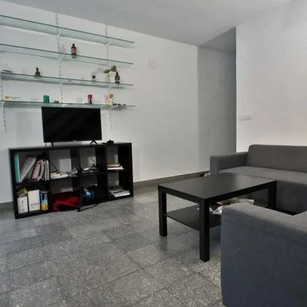 Image 2 - Carrer de Santa Maria Micaela, 18, 46008 Valencia, Spain - Apartment for rent