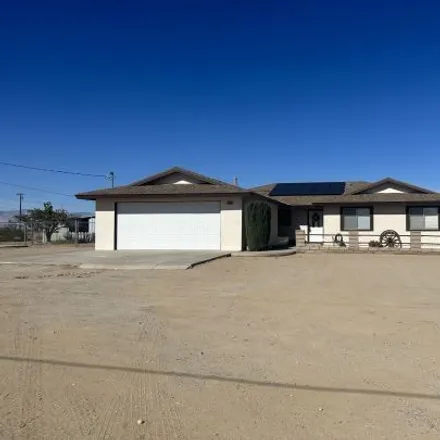 Buy this 4 bed house on 1946 Autumn Avenue in Kern County, CA 93555