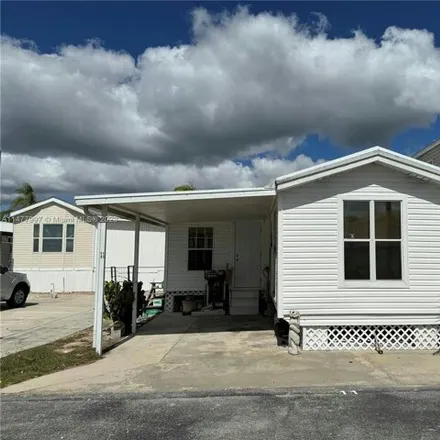 Image 2 - unnamed road, Everglades City, FL 34101, USA - Apartment for sale