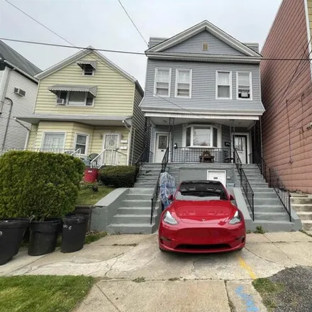 Buy this 7 bed house on 124 West 44th Street in Bayonne, NJ 07002